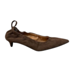 scarpa con tacco a punta in eco-camoscio